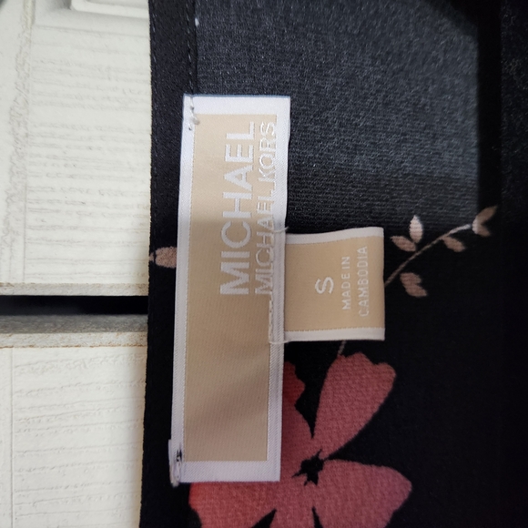 Michael Kors Orange and Pink Boxy Short Sleeve Blouse - Picture 4 of 6